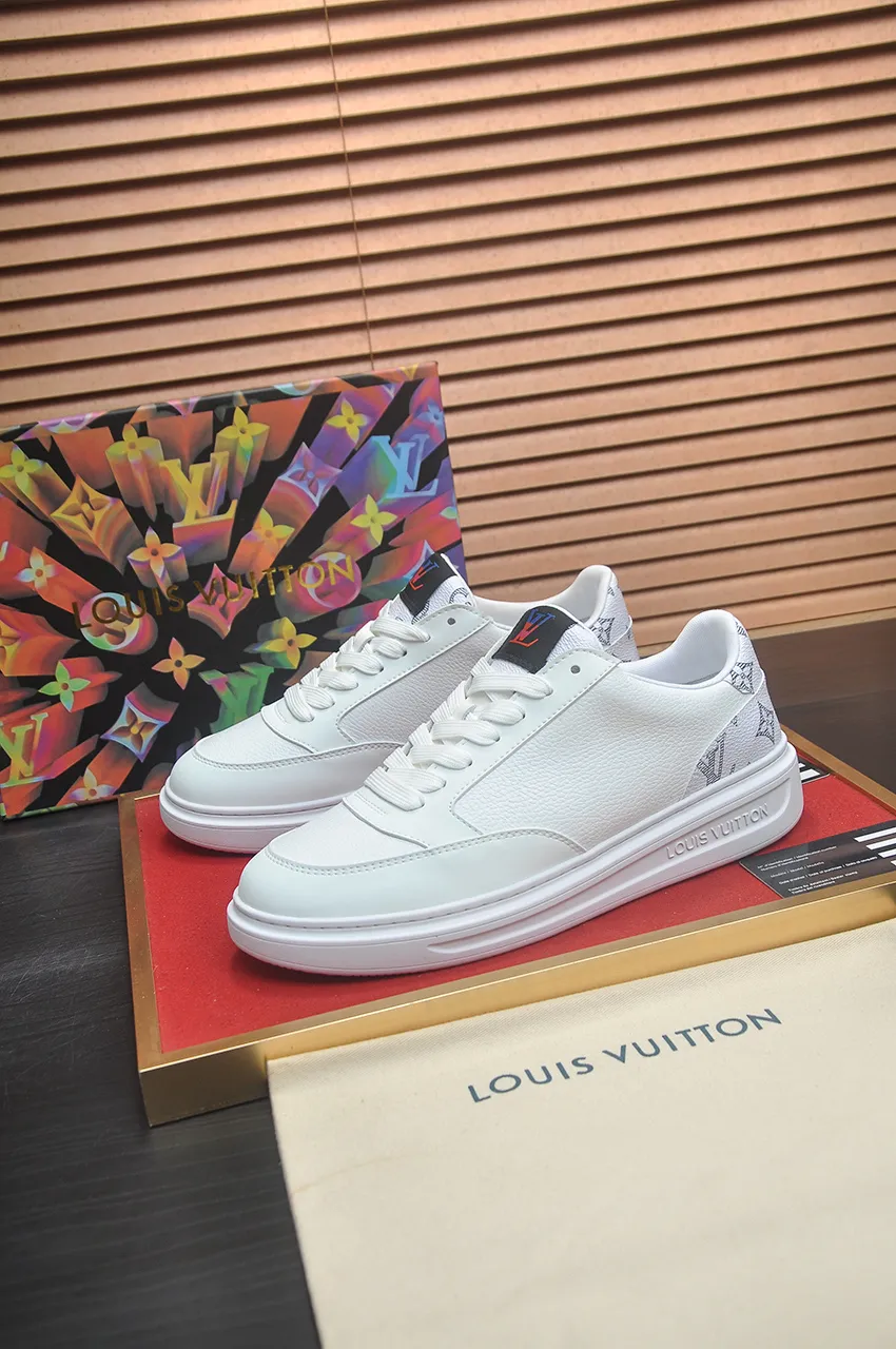 Men's shoes 💰540💶[LOUIS VUITTON] Original order price (water-dyed cowhide lining) new model 🍀LV Louis Vuitton * - top version of LV classic trendy shoes! Made of imported original cowhide, water-dyed cowhide lining, and original wear-resistant rubber outsole! High quality products! Code number 38-45 (45 is custom-made and cannot be returned or exchanged)